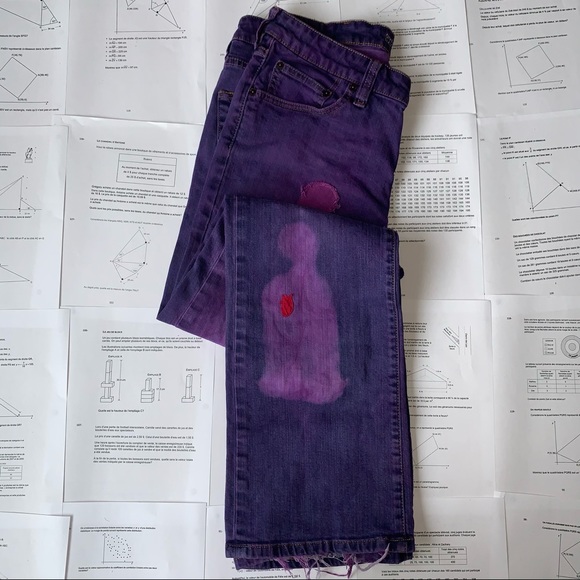 1/1 purple jeans with bleached and sewed on design - Picture 4 of 6